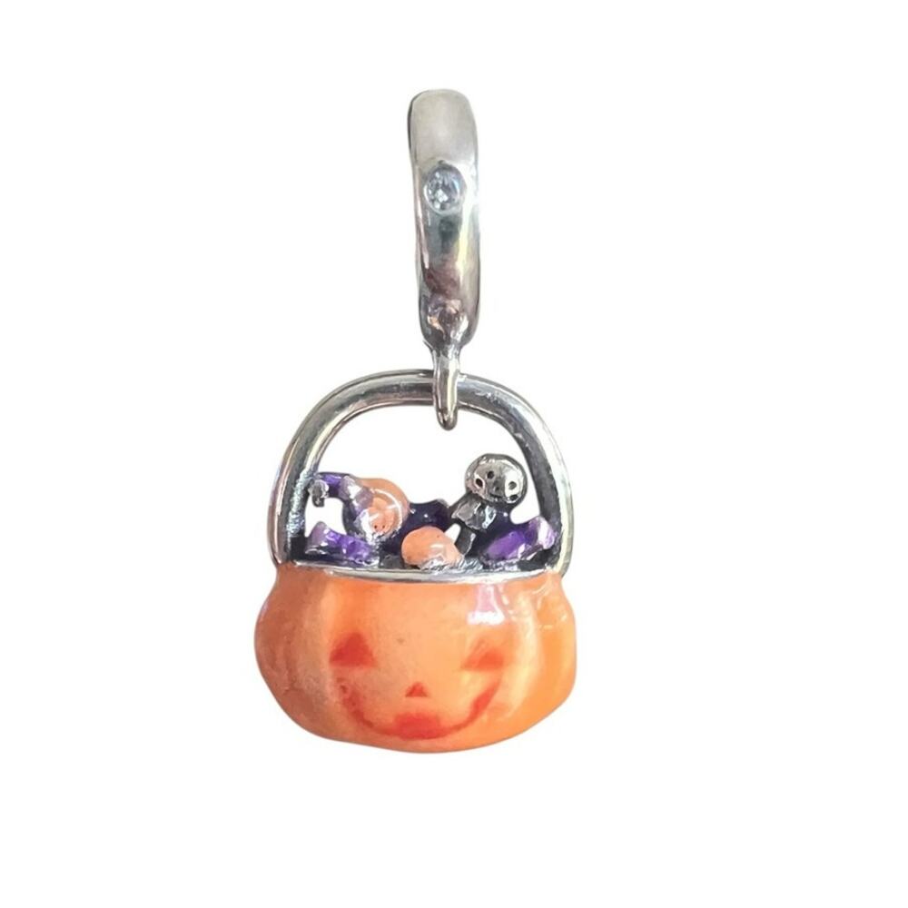 NEW Glow-in-the-Dark Trick or Treat Pumpkin Pail Dangle Charm